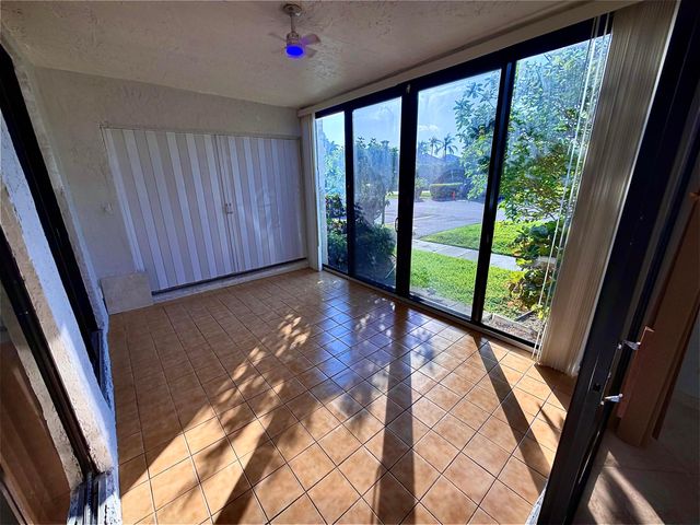 8657 W Boca Glades Blvd Boulevard W C, Boca Raton, FL 33434