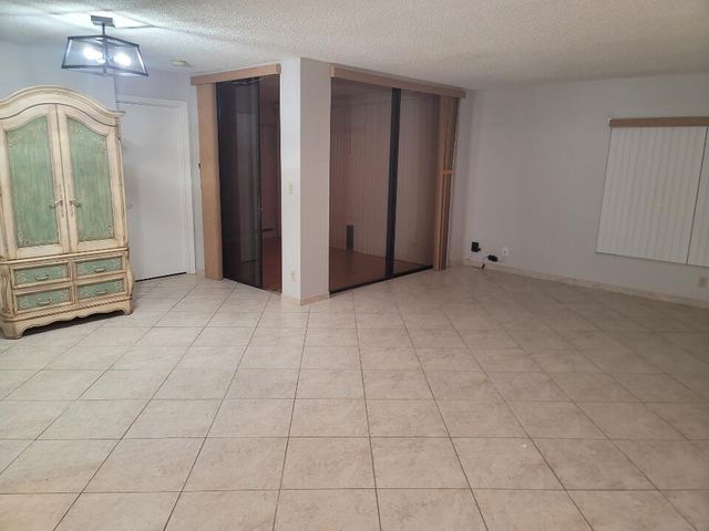 8657 W Boca Glades Blvd Boulevard W C, Boca Raton, FL 33434