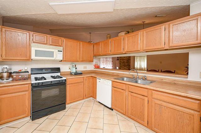 3130 Lanville Lane, Katy, TX 77449