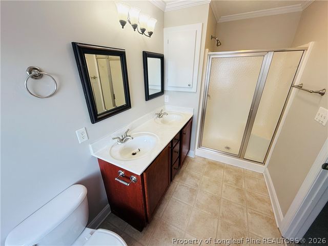 5802 Kessinger Court, Hope Mills, NC 28348