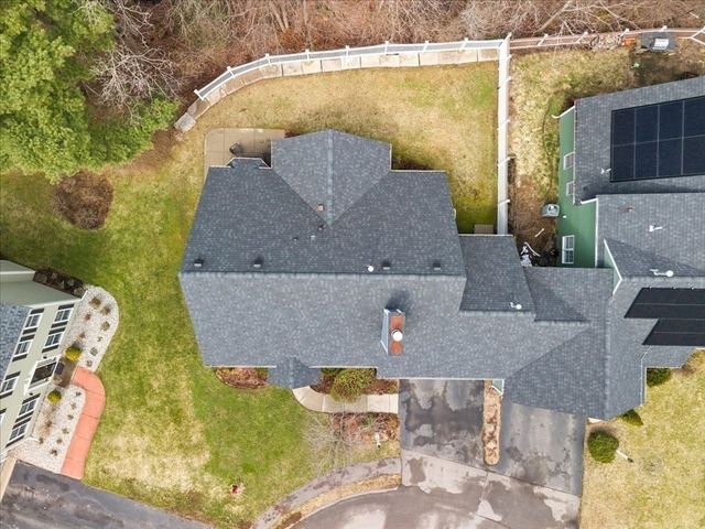 31 Pintail Rd 31, Walpole, MA 02081