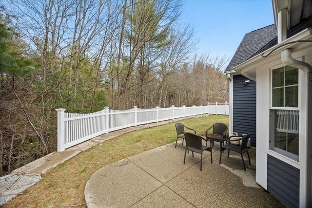 31 Pintail Rd 31, Walpole, MA 02081