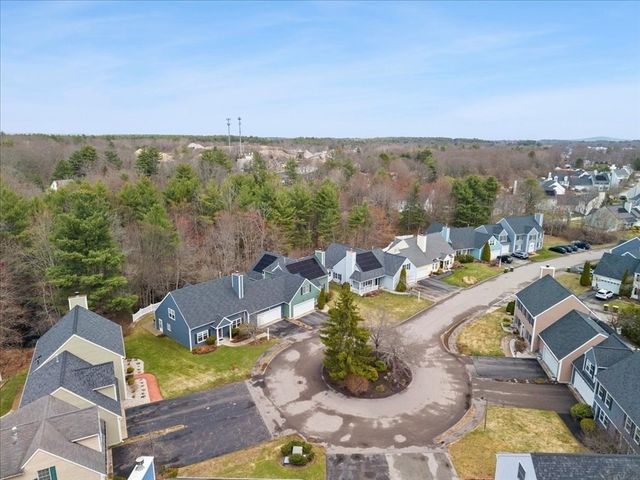 31 Pintail Rd 31, Walpole, MA 02081