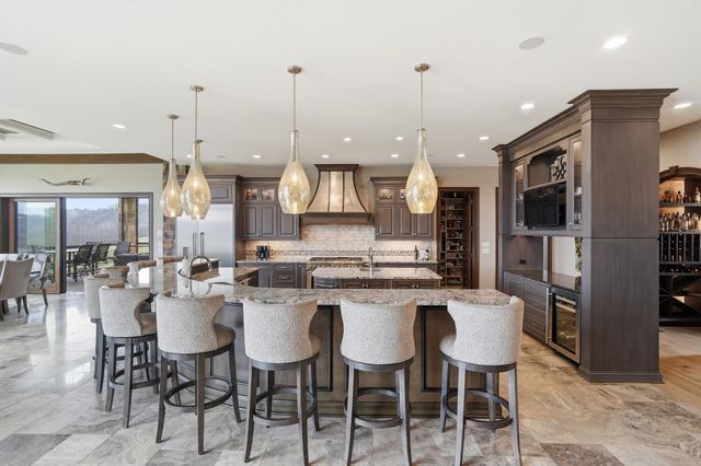 1 Rivers Pointe Drive, Hebron, KY 41048