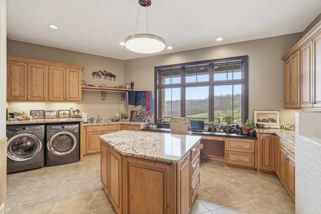 1 Rivers Pointe Drive, Hebron, KY 41048