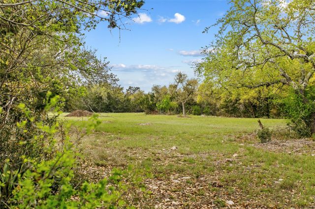 107 E. Flying Owl DR, Johnson City, TX 78636