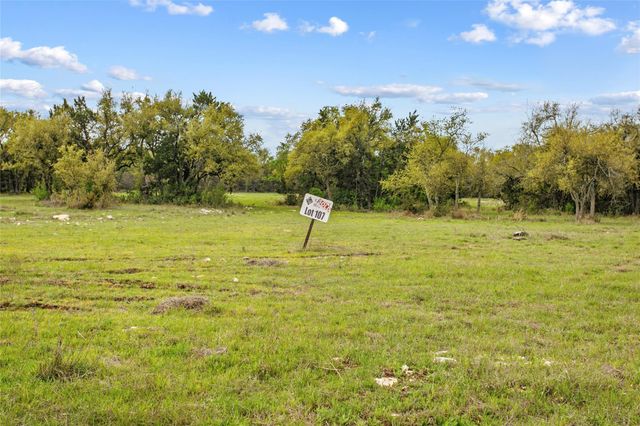 107 E. Flying Owl DR, Johnson City, TX 78636