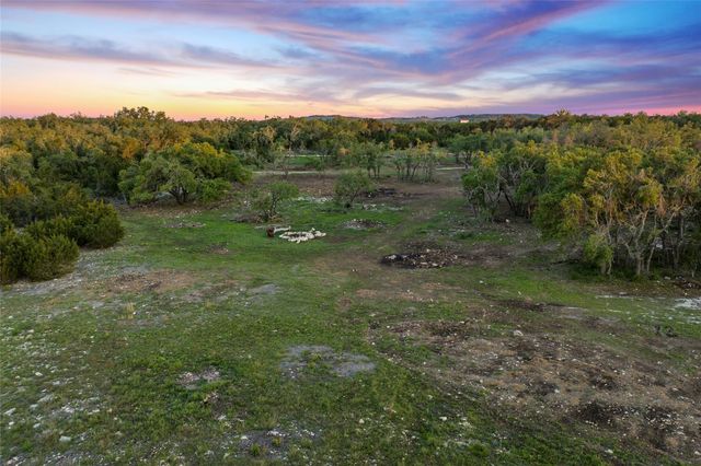 107 E. Flying Owl DR, Johnson City, TX 78636