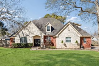 2217 Bernie Avenue, Rosenberg, TX 77471