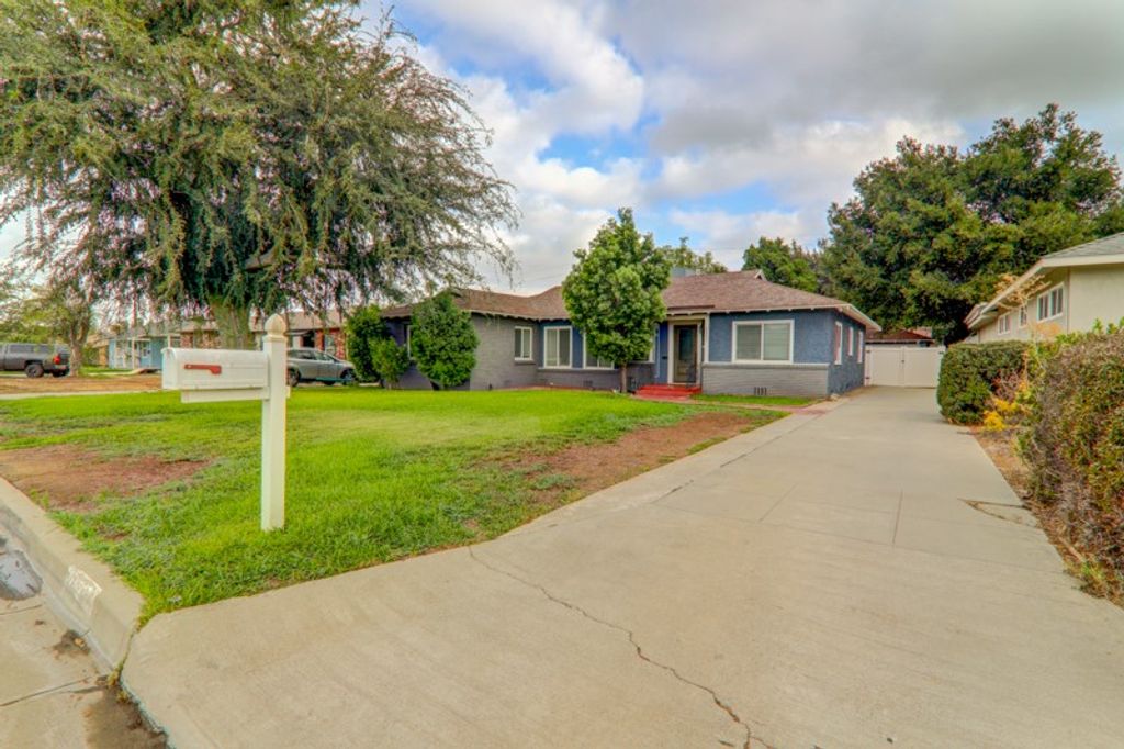 2483 Rancho, Riverside, CA 92507