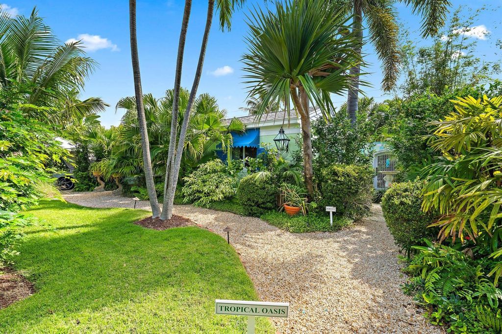 7704 Martin Avenue, West Palm Beach, FL 33405