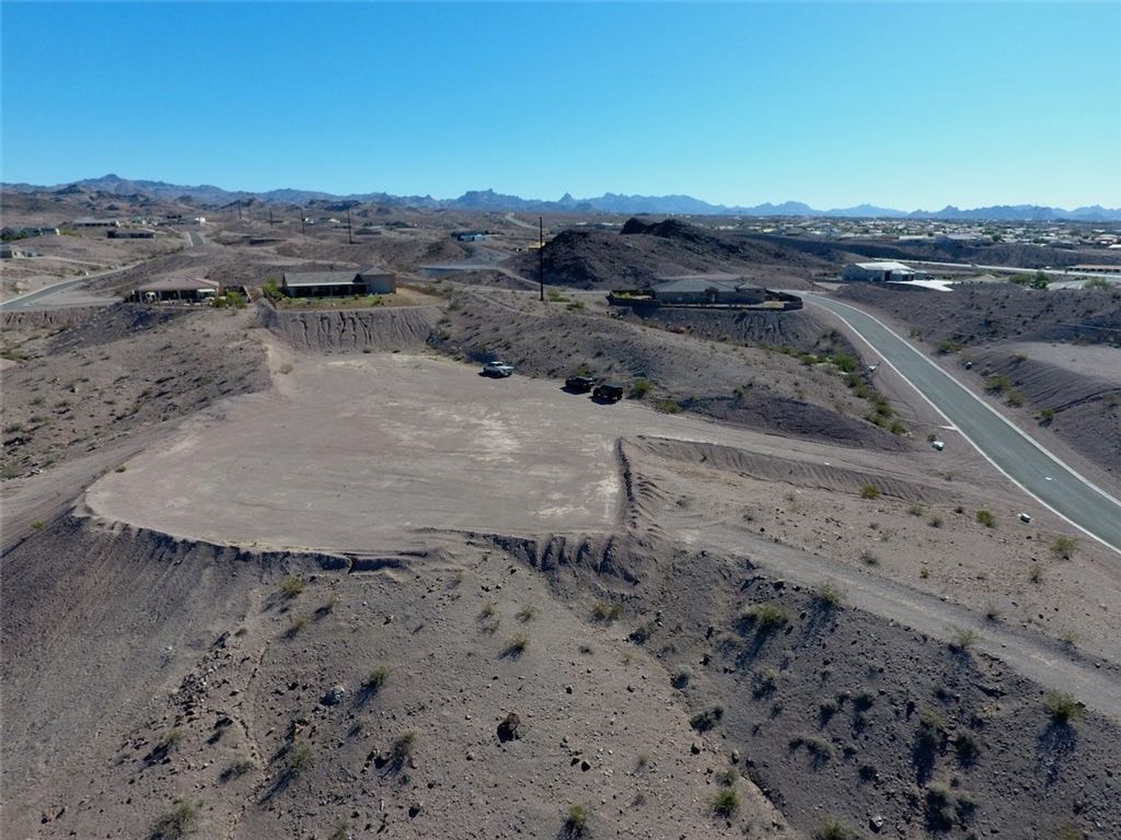 2945 & 2965 Kolob Canyon Dr Drive 0, Bullhead City, AZ 86429
