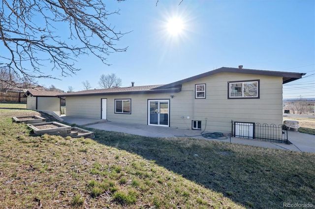 13805 W 82nd Avenue, Arvada, CO 80005