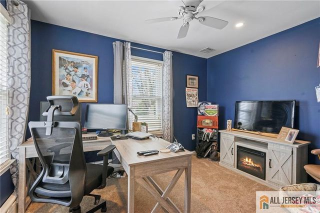 6 Thomas Street, Sayreville, NJ 08872