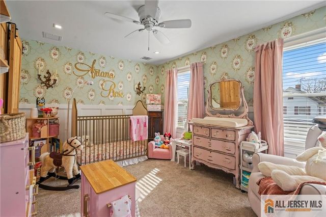 6 Thomas Street, Sayreville, NJ 08872