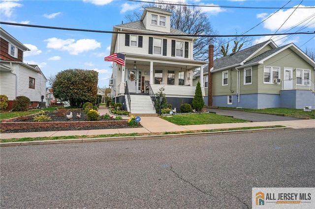 6 Thomas Street, Sayreville, NJ 08872