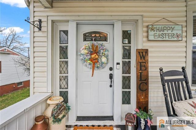 6 Thomas Street, Sayreville, NJ 08872