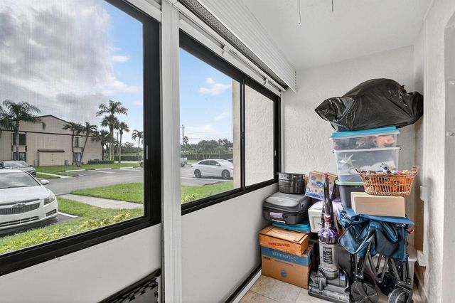 815 Sky Pine Way B1, Greenacres, FL 33415