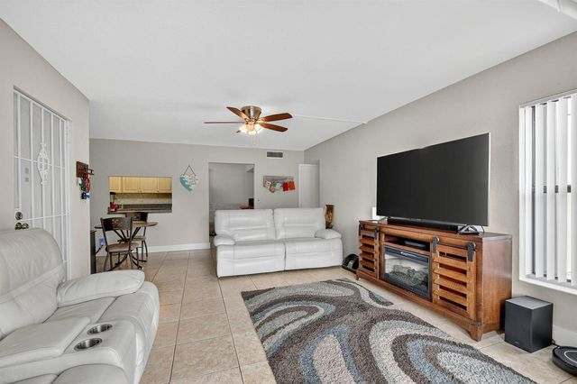 815 Sky Pine Way B1, Greenacres, FL 33415