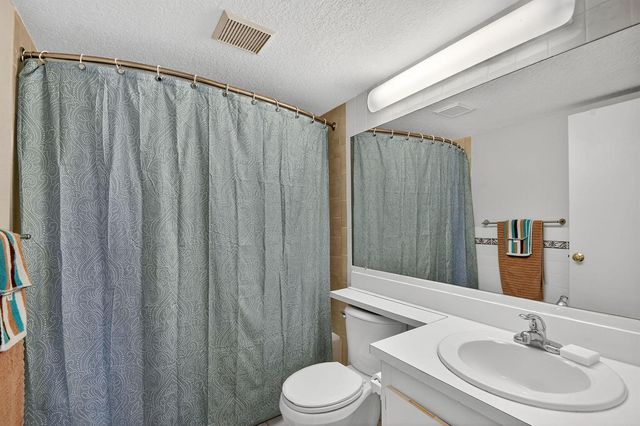 815 Sky Pine Way B1, Greenacres, FL 33415