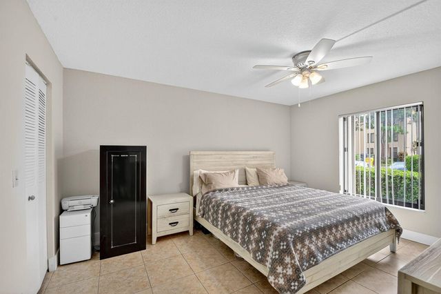815 Sky Pine Way B1, Greenacres, FL 33415