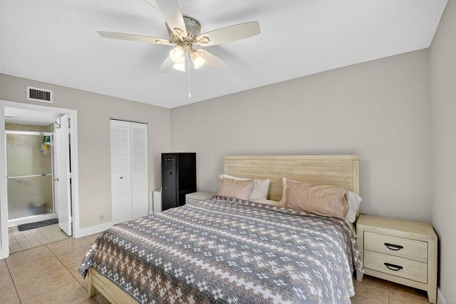 815 Sky Pine Way B1, Greenacres, FL 33415
