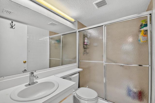 815 Sky Pine Way B1, Greenacres, FL 33415