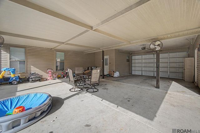 9305 Rue De Benoit, Denham Springs, LA 70706