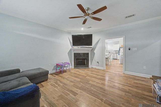 9305 Rue De Benoit, Denham Springs, LA 70706