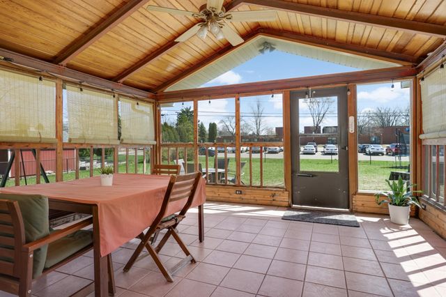 3020 Woodlark Lane, Eagan, MN 55121