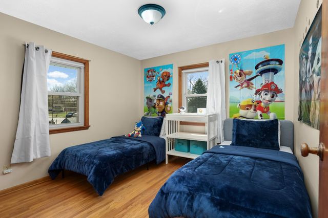 3020 Woodlark Lane, Eagan, MN 55121