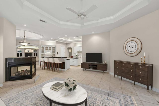 6660 N St Catherine Court, Fresno, CA 93711