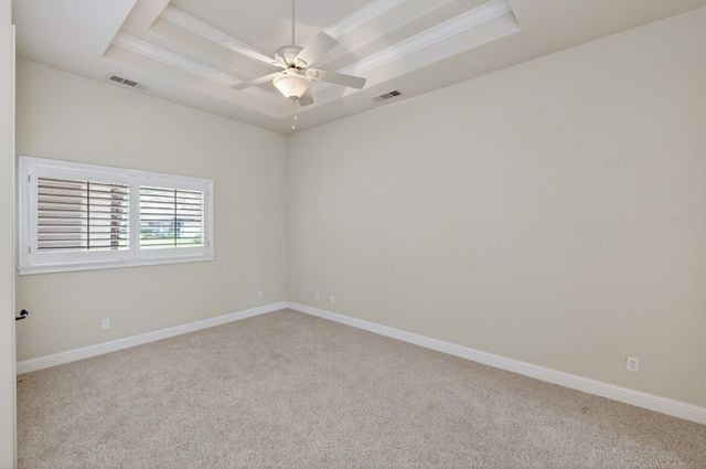 6660 N St Catherine Court, Fresno, CA 93711