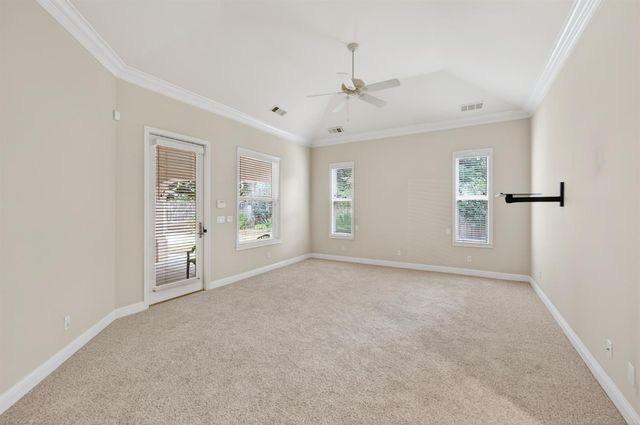 6660 N St Catherine Court, Fresno, CA 93711