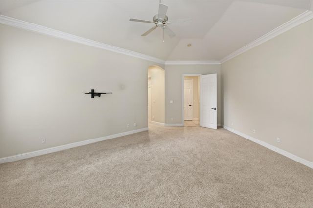 6660 N St Catherine Court, Fresno, CA 93711