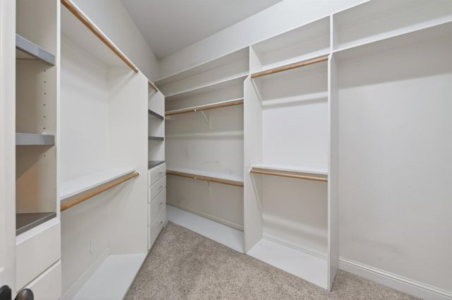 6660 N St Catherine Court, Fresno, CA 93711