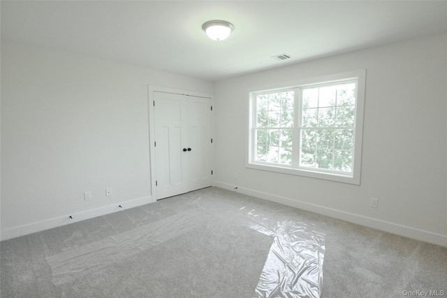 84 Frank Street, New Windsor, NY 12553