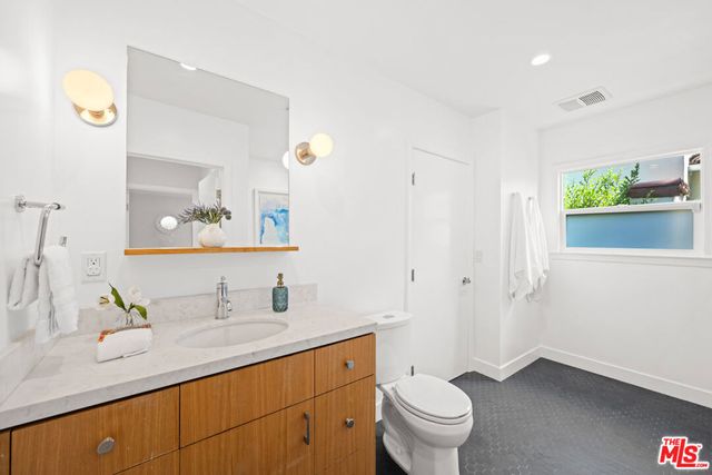 10625 Esther Avenue, Los Angeles, CA 90064