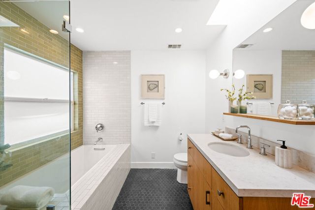 10625 Esther Avenue, Los Angeles, CA 90064
