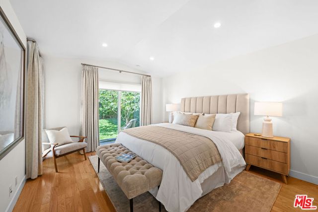 10625 Esther Avenue, Los Angeles, CA 90064