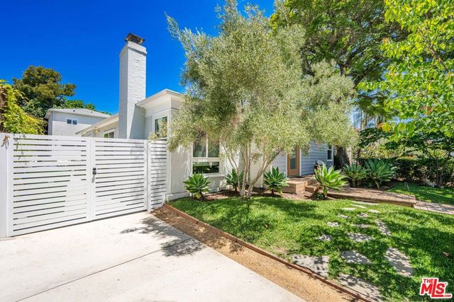 10625 Esther Avenue, Los Angeles, CA 90064