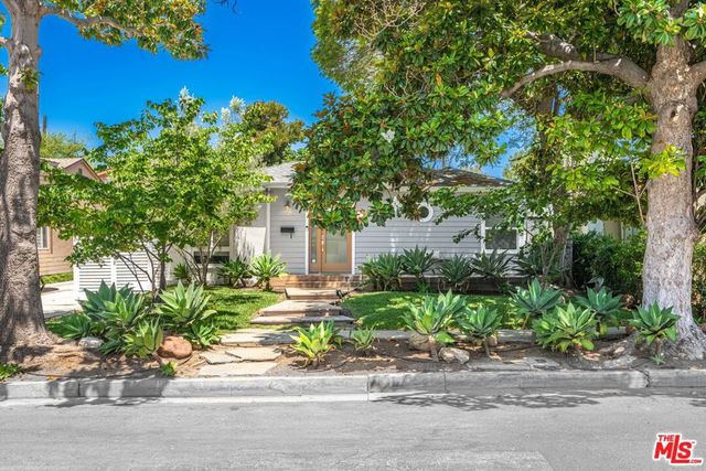 10625 Esther Avenue, Los Angeles, CA 90064