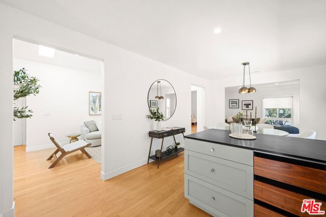 10625 Esther Avenue, Los Angeles, CA 90064