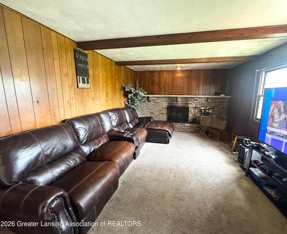 3305 Inverary Drive, Lansing, MI 48911