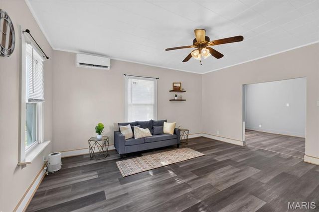 114 Broadway Avenue, Crystal City, MO 63019