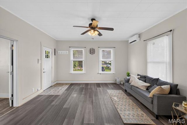 114 Broadway Avenue, Crystal City, MO 63019