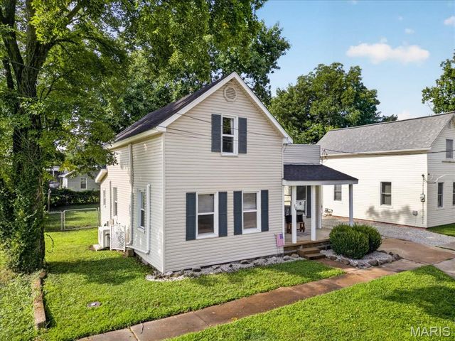 114 Broadway Avenue, Crystal City, MO 63019
