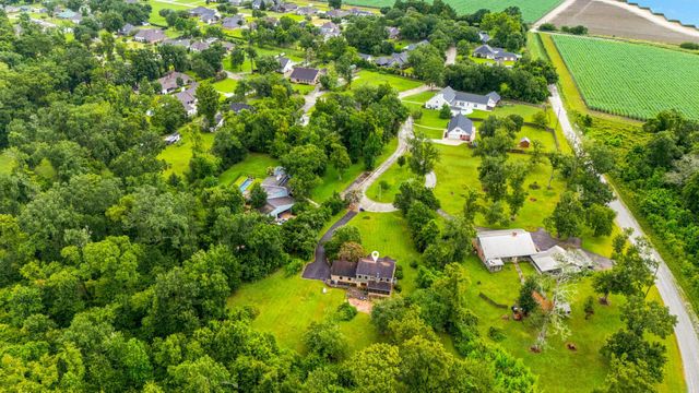 106 Plater Court, Thibodaux, LA 70301