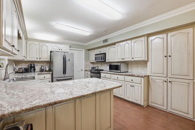 106 Plater Court, Thibodaux, LA 70301