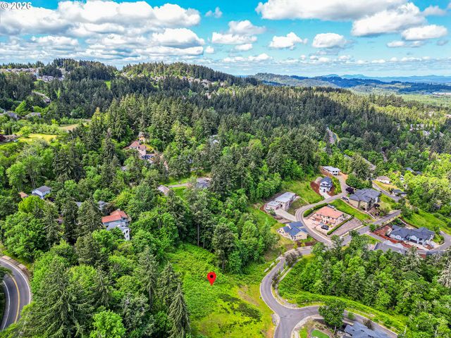 Aerie Park Pl, Eugene, OR 97405